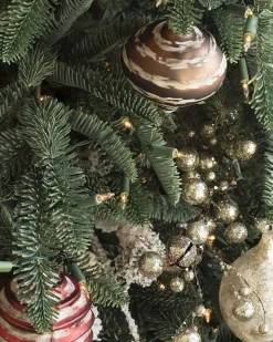 Balsam Hill BH Noble Fir® Trees