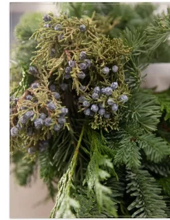 Balsam Hill Fresh Evergreens & Juniper Berry Foliage Outlet